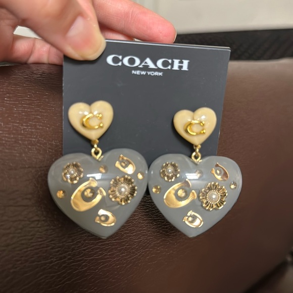 Coach earring - Picture 1 of 1